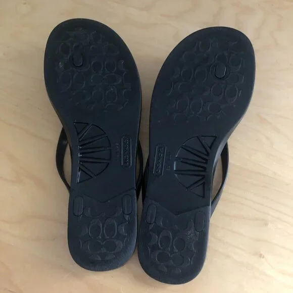 Coach Black and White Patterned Flip Flop Sandals - Picture 9 of 9